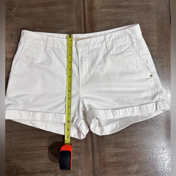 Michael Michael Kors White Rolled Cuffed Shorts size 6 - Picture 7 of 14